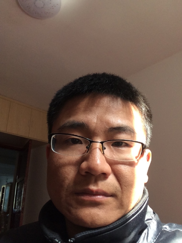 余浩浩的第一张照片--宜昌蓝颜知己交友网